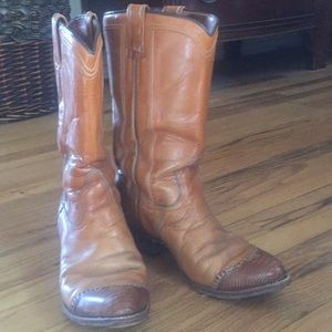 Women’s cowboy boots
